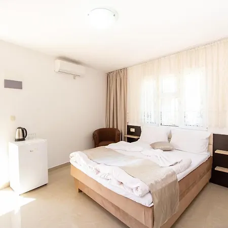 Saki Apartments Budva Exterior photo