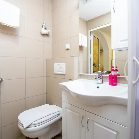 Saki Apartments Budva Room photo