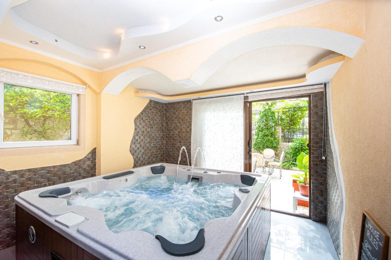 Saki Guest house